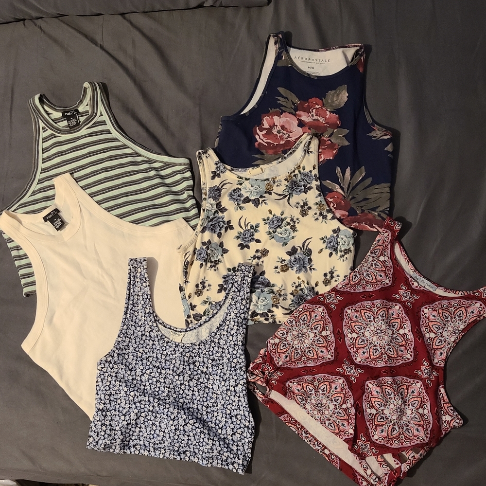 6 CROP TOPS!!!!
